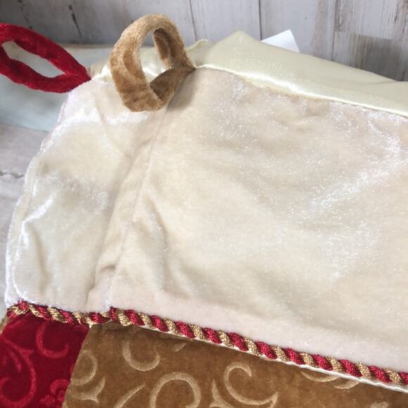 Set of 4 Disney Very Soft Micky and Minnie Stockings - 2 NWT 2 Like New - Picture 14 of 16